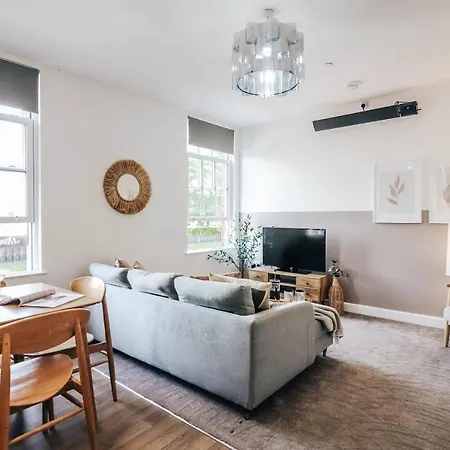Principality View Apartment Two, By Solace Stays Cardiff Buitenkant foto